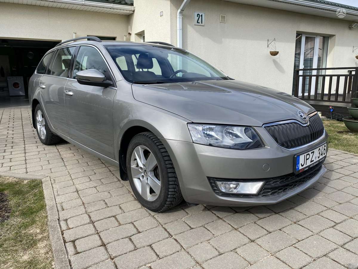 Škoda Octavia - 2