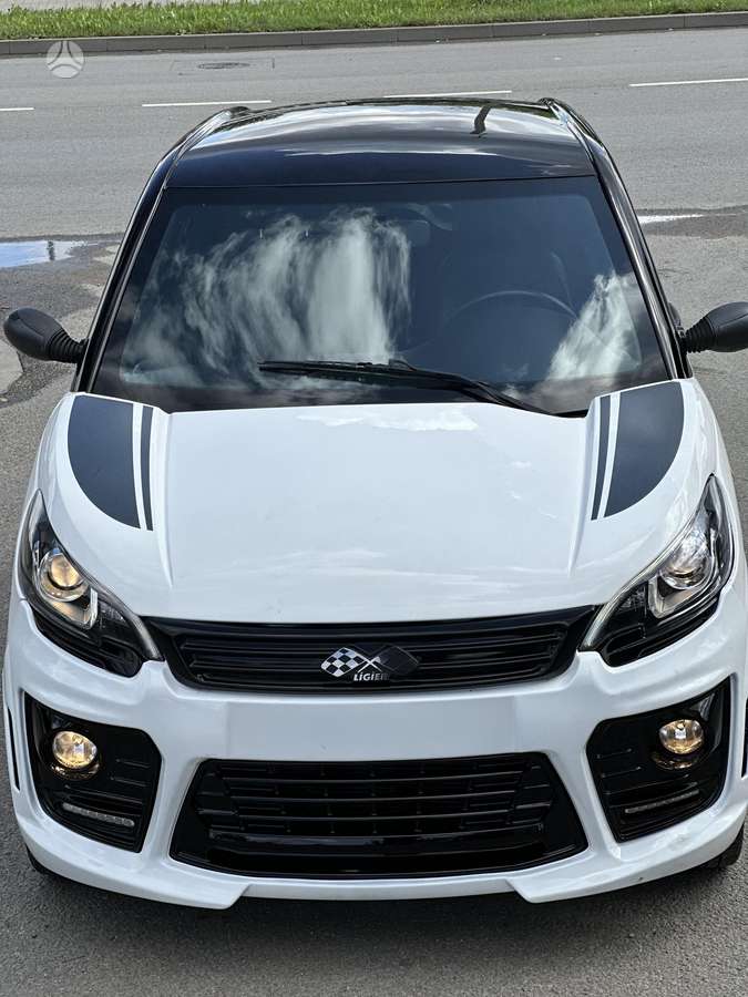 Ligier JS50, 0.5 l., Хэтчбек