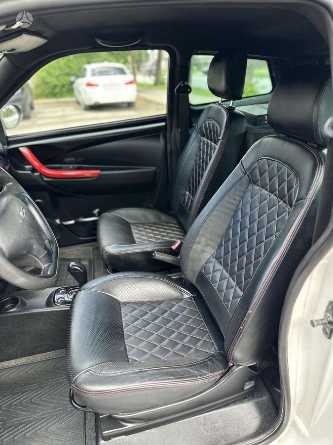 Ligier JS50, 0.5 l., Хэтчбек