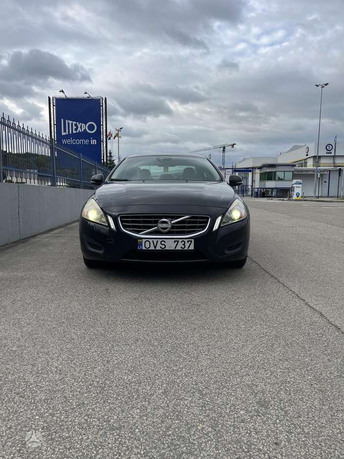 Volvo S60 - 2