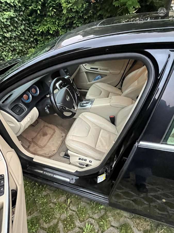 Volvo S60 - 8