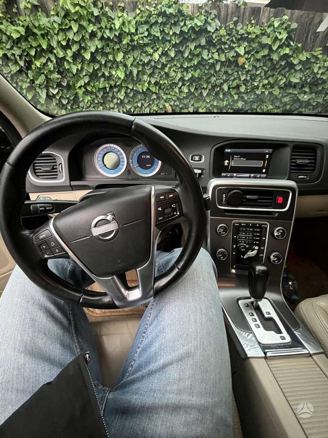 Volvo S60 - 11