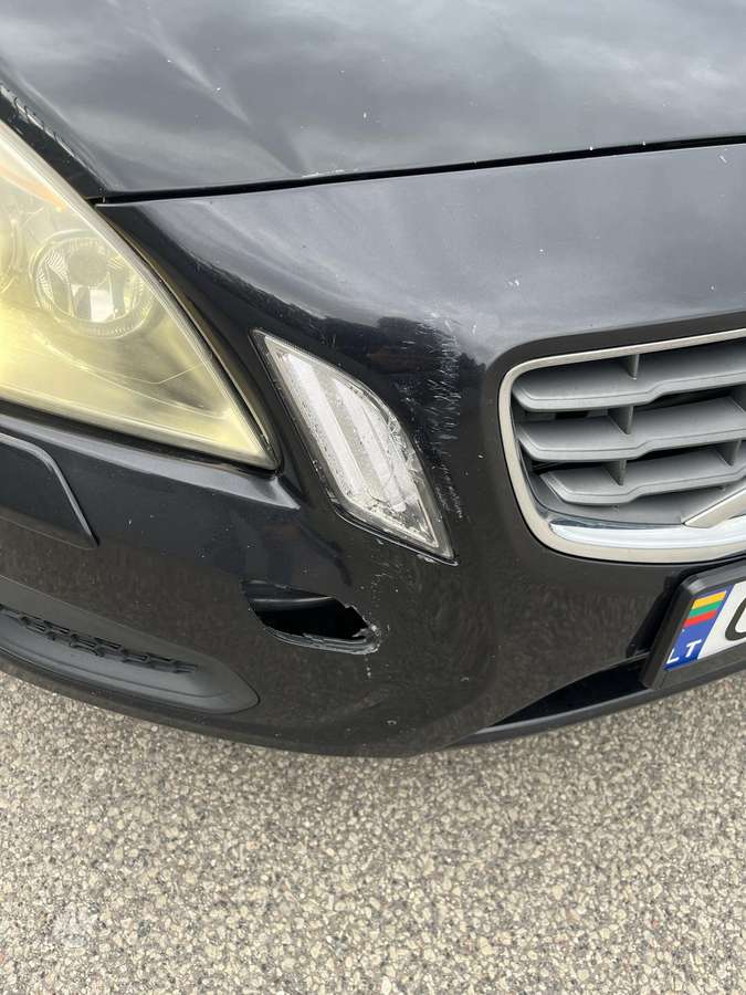 Volvo S60, 3.0 l., Седан