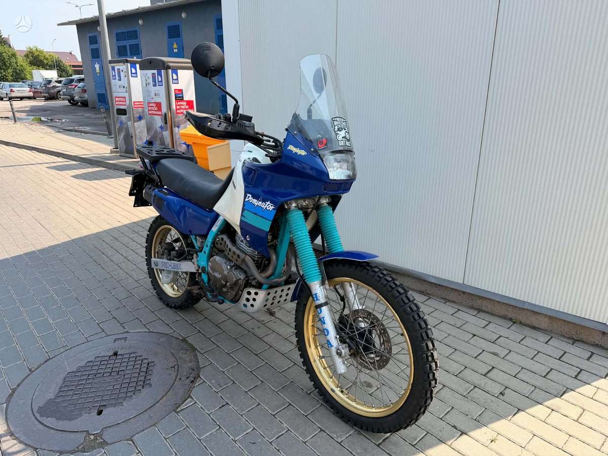 Honda NX (Dominator) 650cc, enduro / adventure