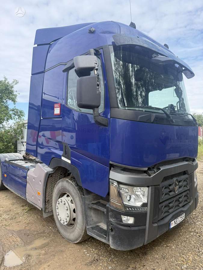 Renault T, double sleeper