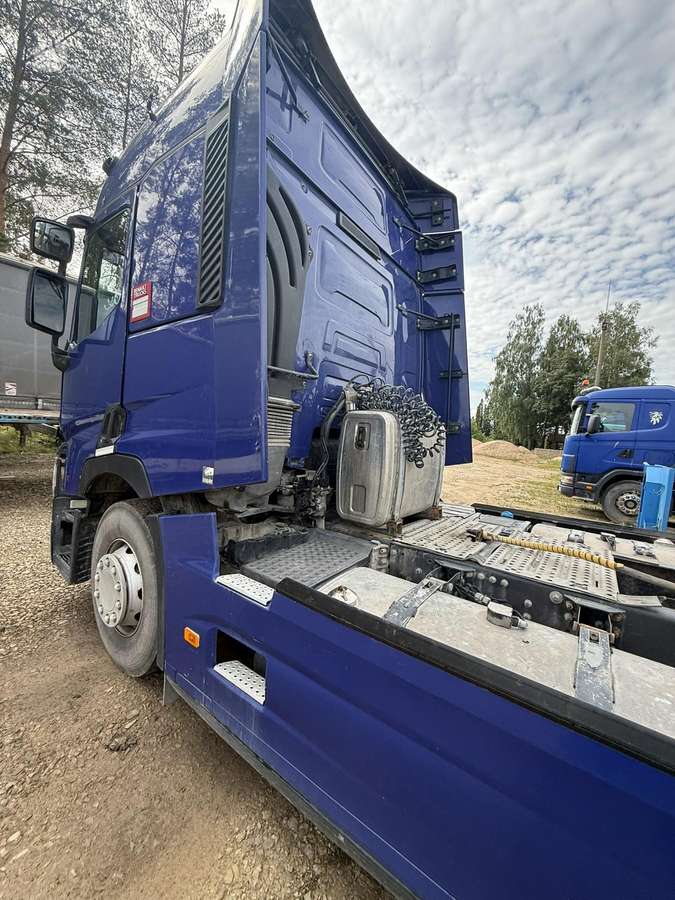 Renault T, double sleeper