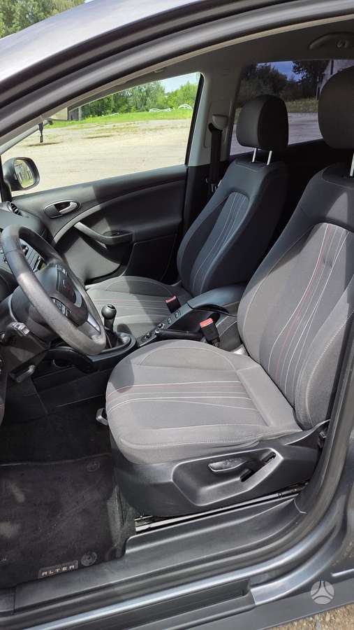 Seat Altea, 1.6 l., Минивэн