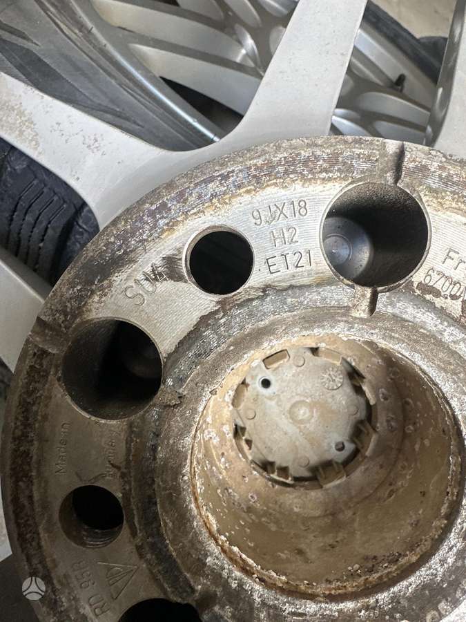 Porsche, lengvojo lydinio, R18
