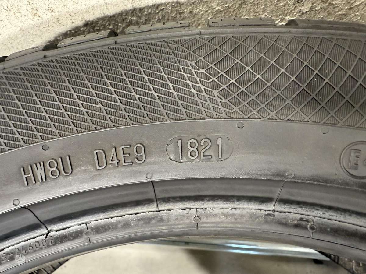 Continental Winter contact ts850p, winter 245/45 R18