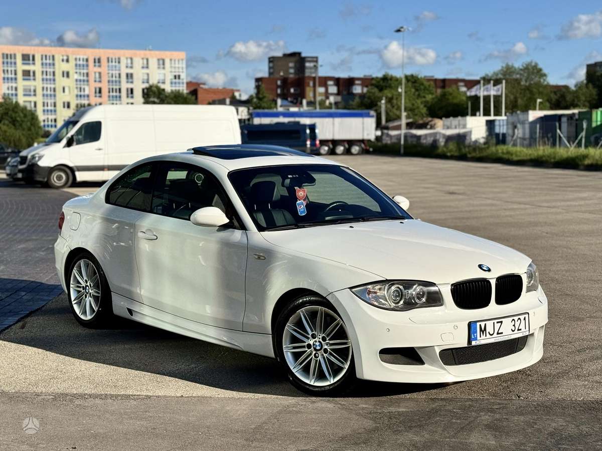 BMW 123, 2.0 l., Купе (coupe)