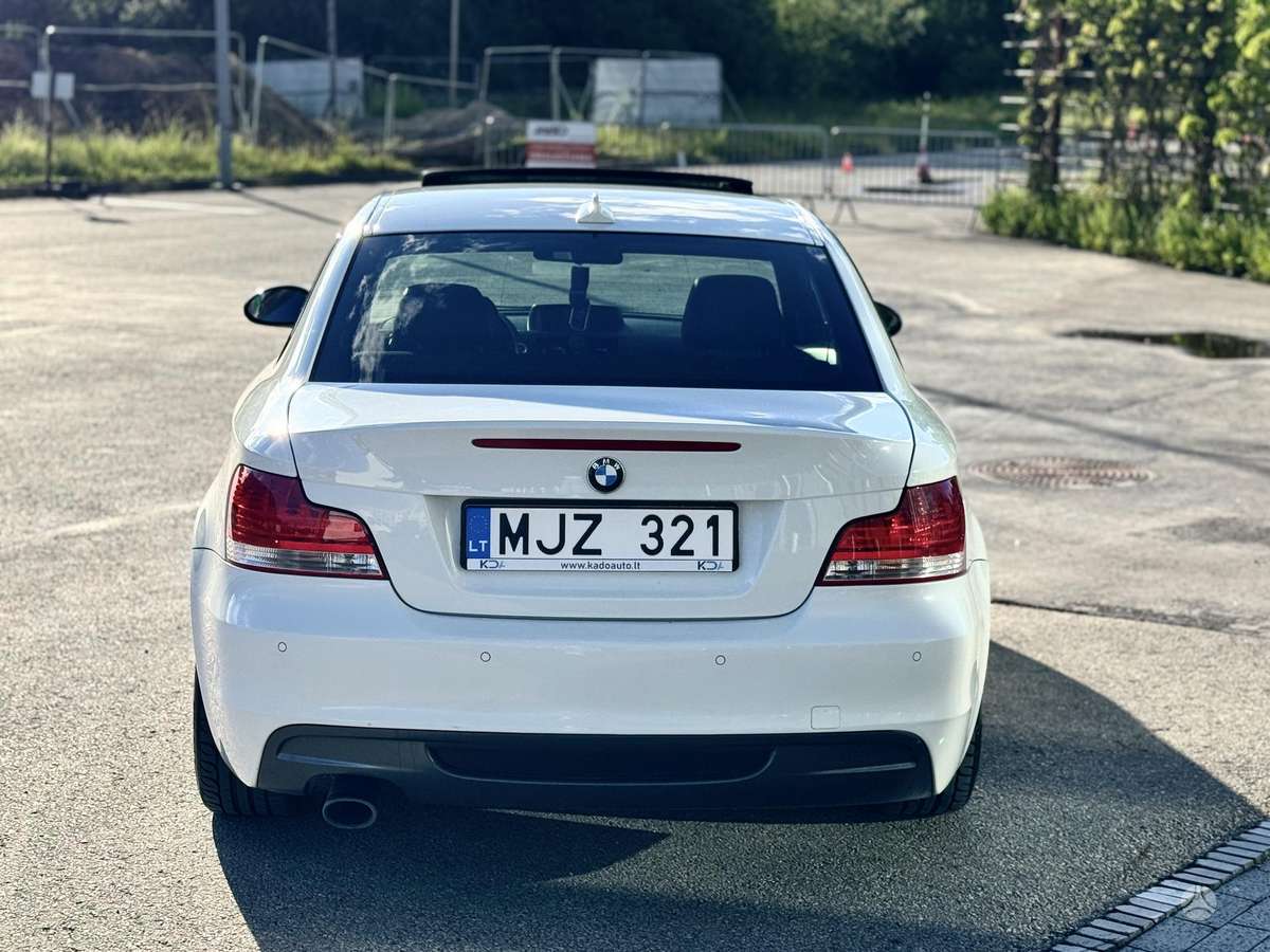 BMW 123, 2.0 l., Купе (coupe)