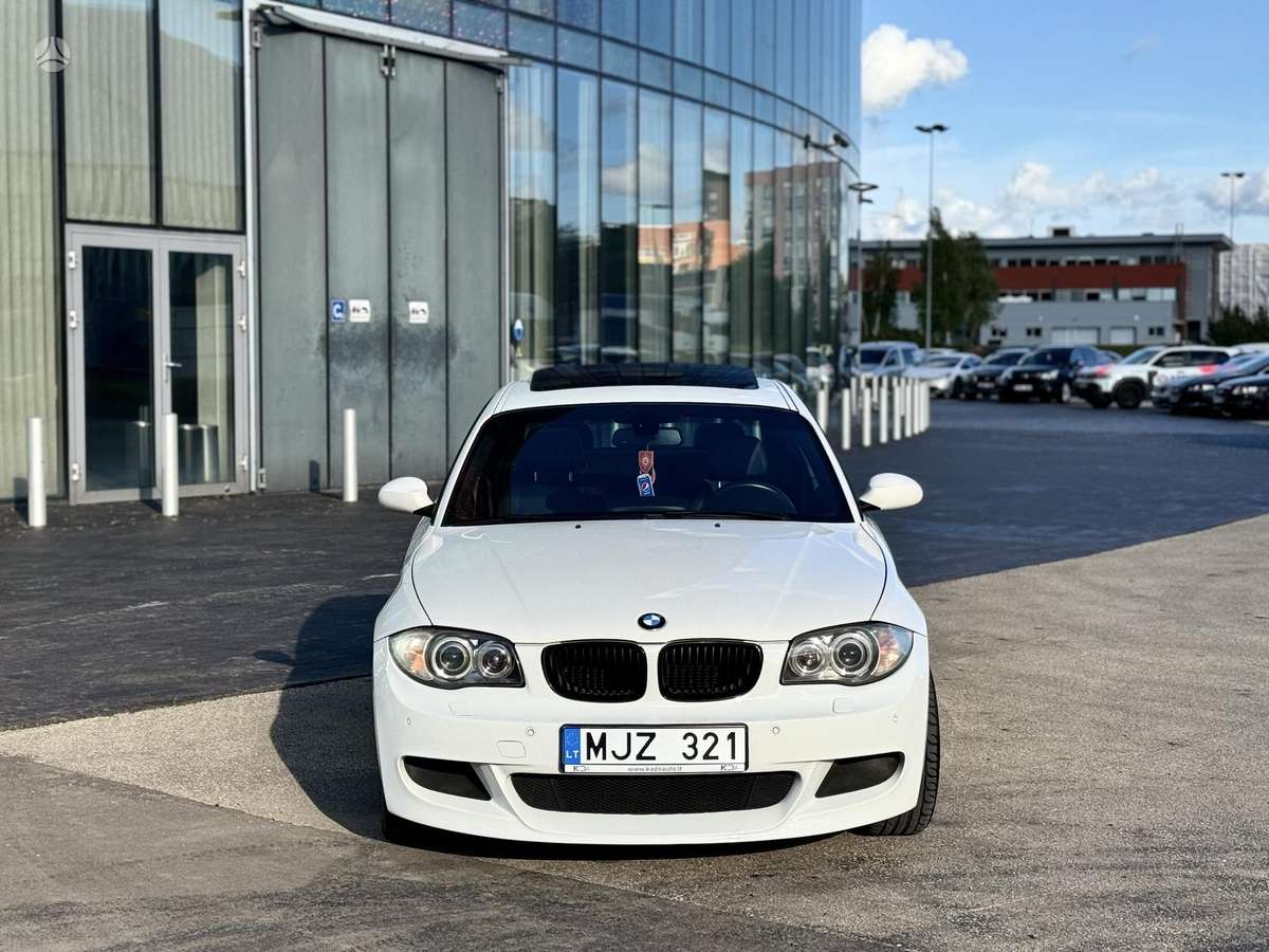 BMW 123, 2.0 l., Купе (coupe)