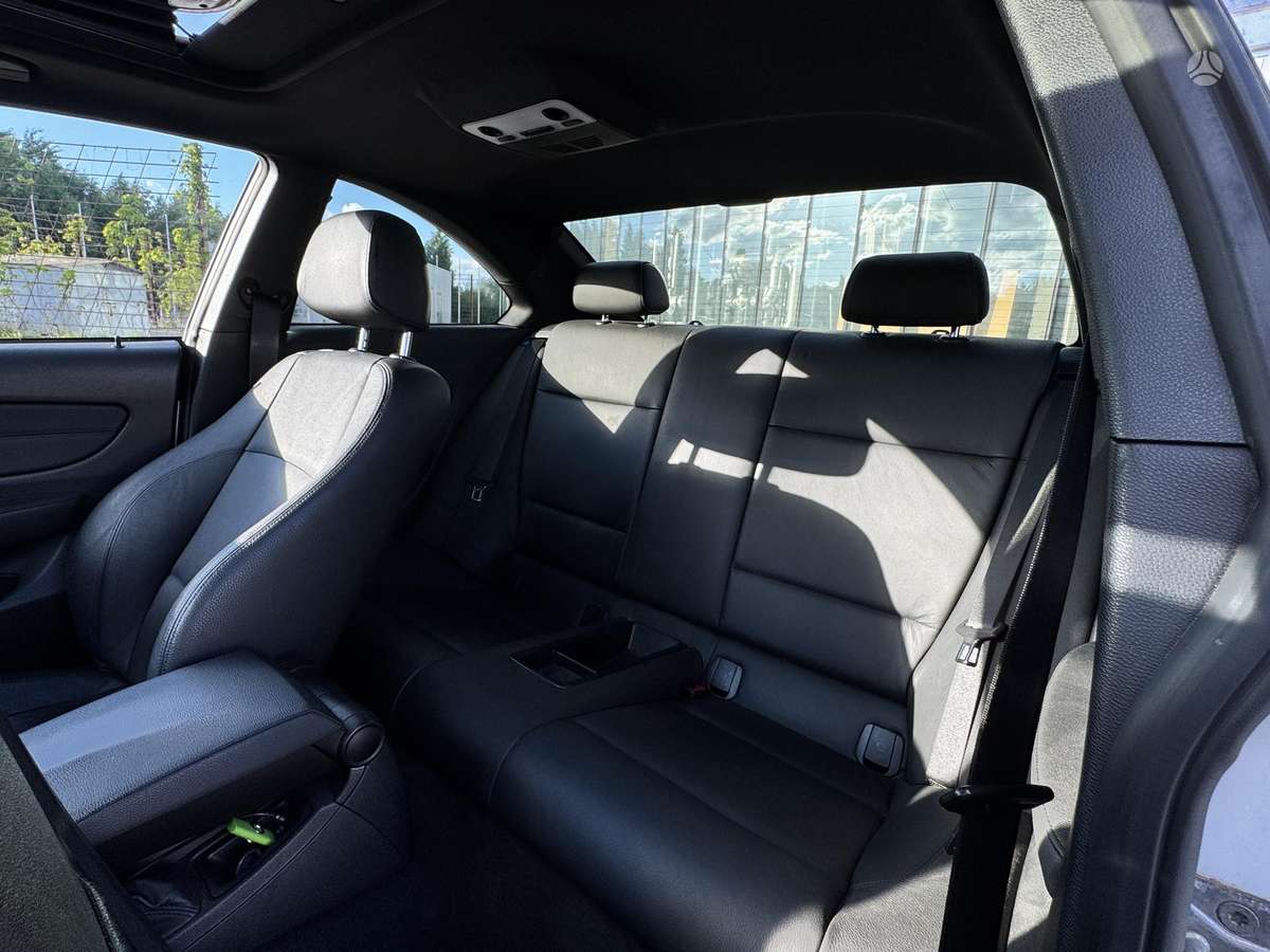 BMW 123, 2.0 l., Купе (coupe)