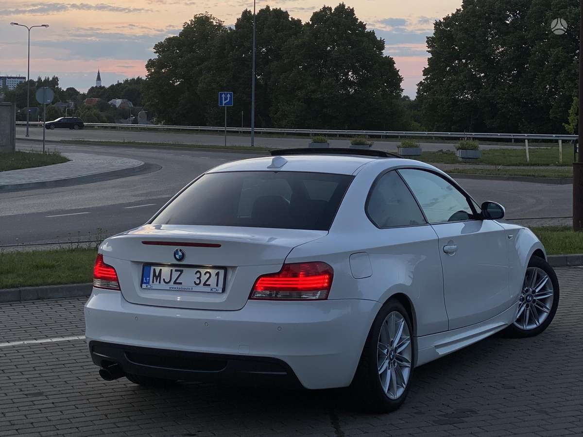 BMW 123, 2.0 l., Купе (coupe)