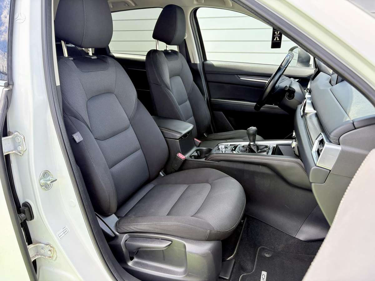 Mazda CX-5, 2.2 l., Внедорожник / Кроссовер
