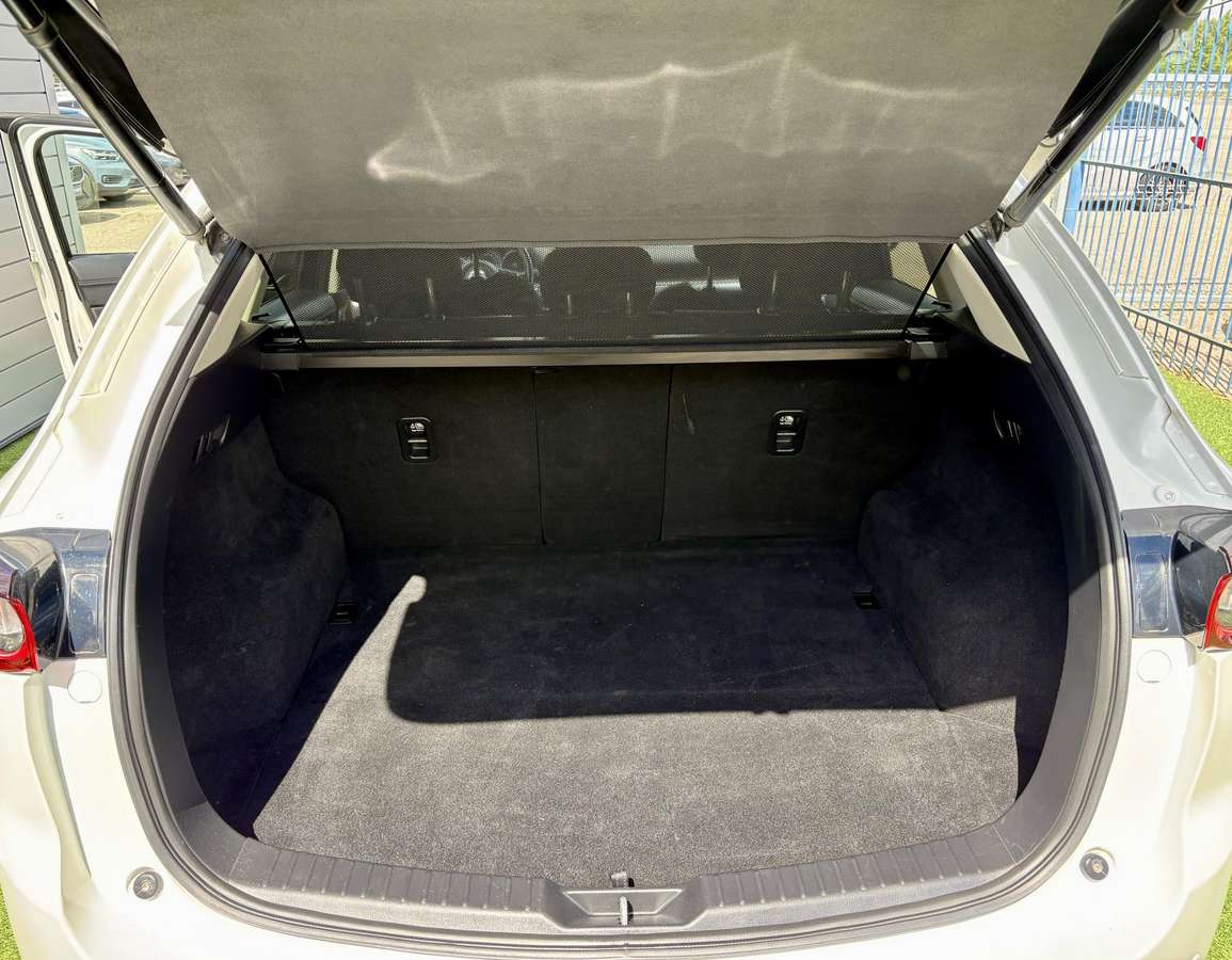 Mazda CX-5, 2.2 l., Внедорожник / Кроссовер