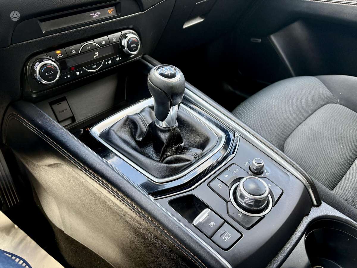 Mazda CX-5, 2.2 l., Внедорожник / Кроссовер