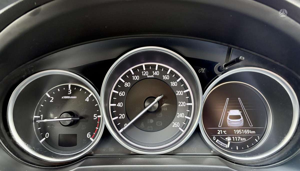 Mazda CX-5, 2.2 l., Внедорожник / Кроссовер