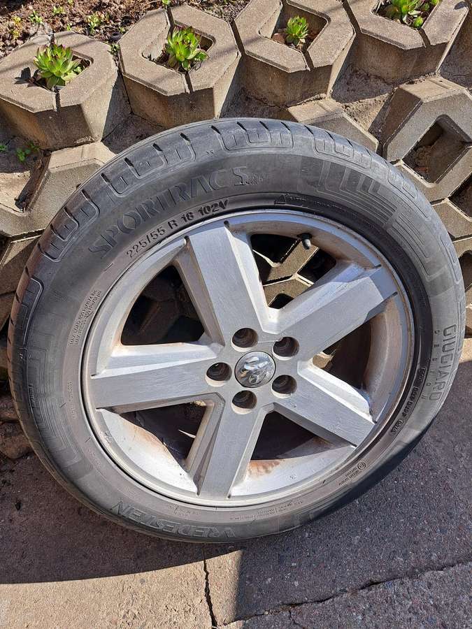 Dodge, vieglmetāla, R16