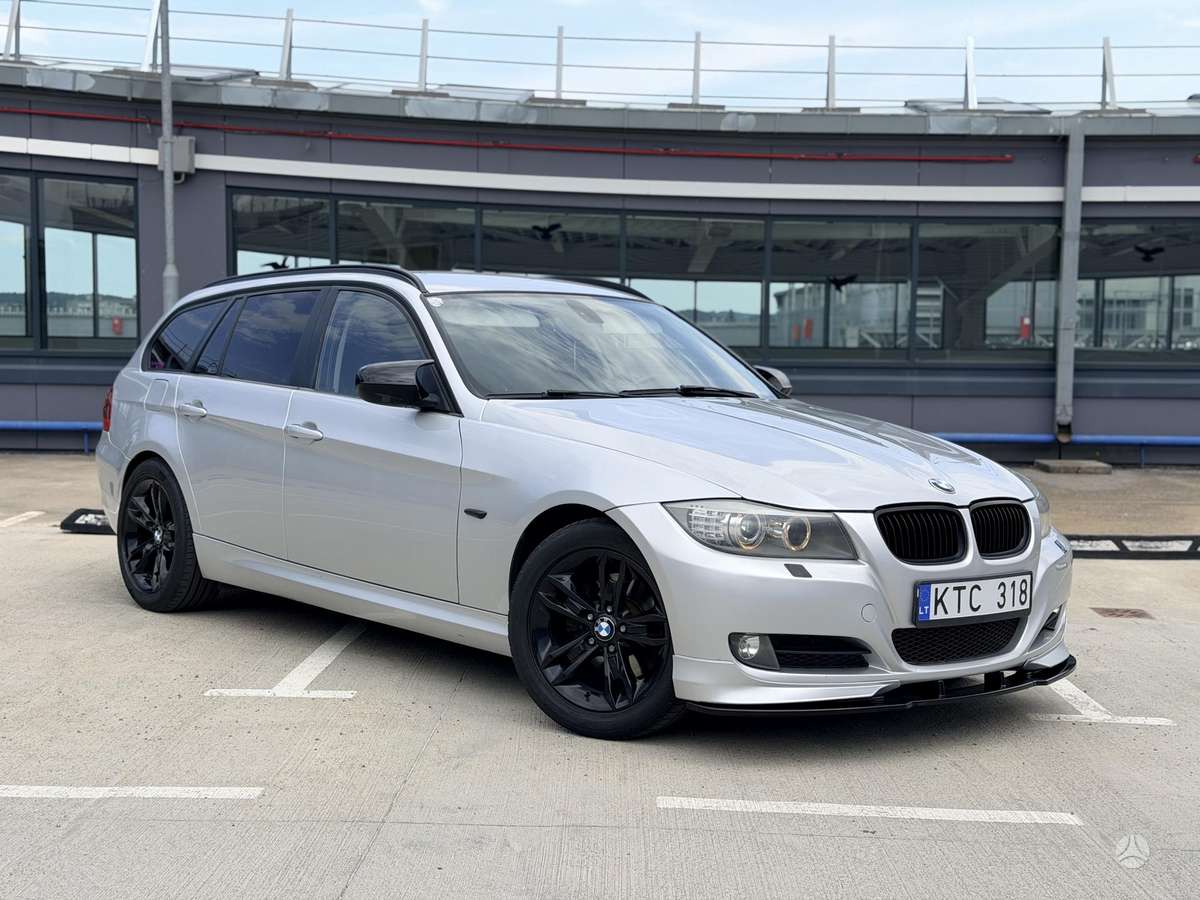 BMW 320, 2.0 l., universalas