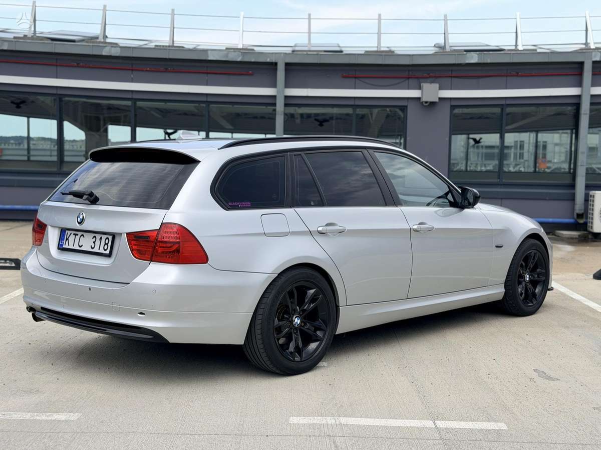BMW 320, 2.0 l., universalas