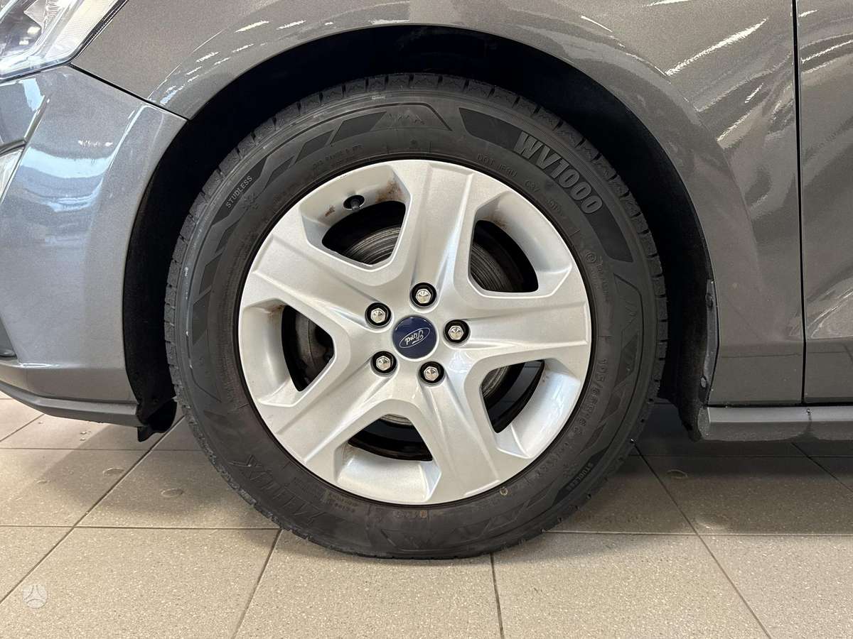 Ford Focus, 1.0 l., Хэтчбек