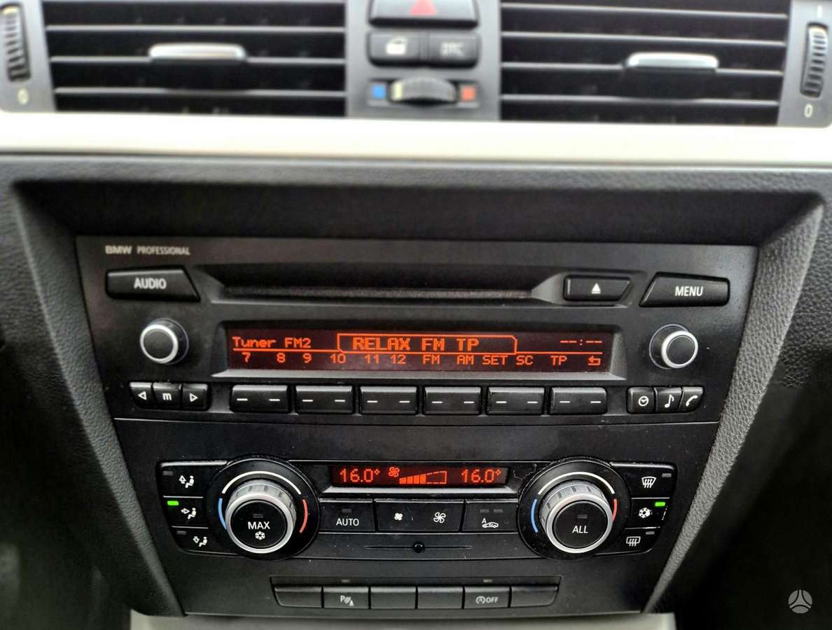 BMW 318, 2.0 l., universalas