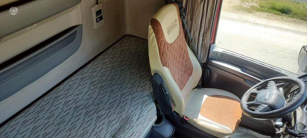 DAF XF460 SSC, 2 miegamosios vietos
