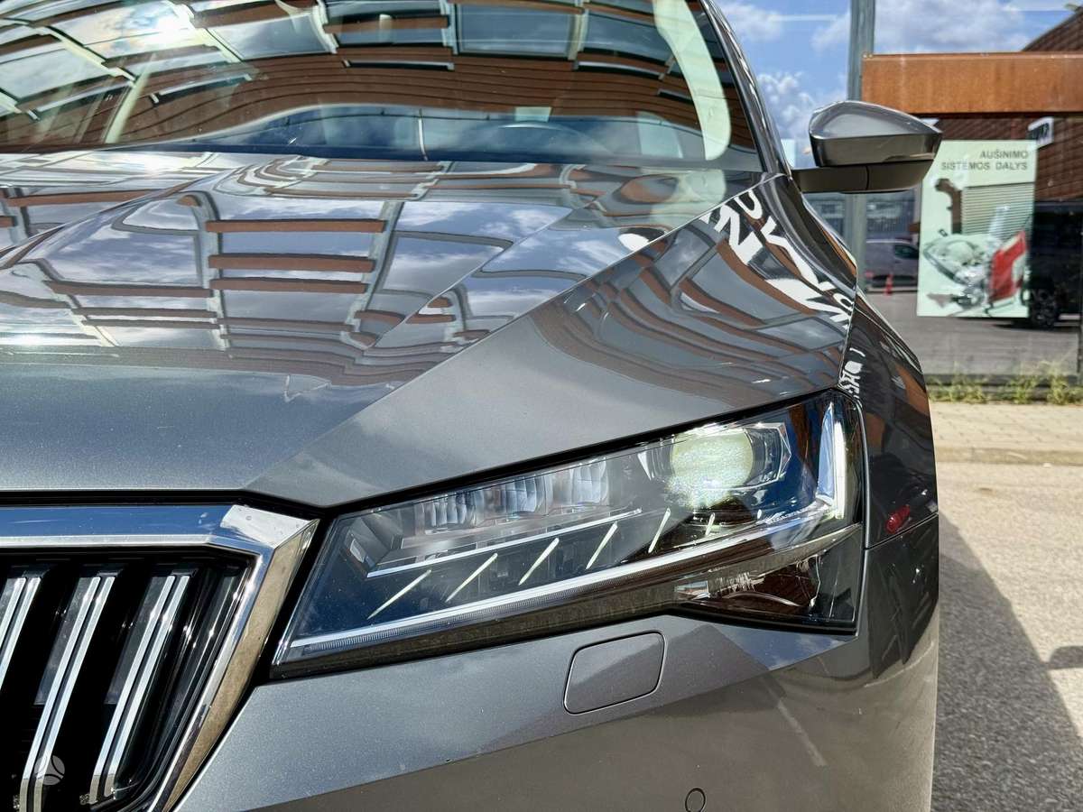 Skoda Superb, 2.0 l., Универсал