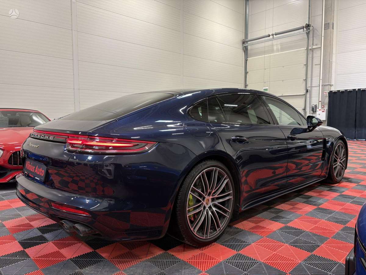 Porsche Panamera, 2.9 l., hatchback