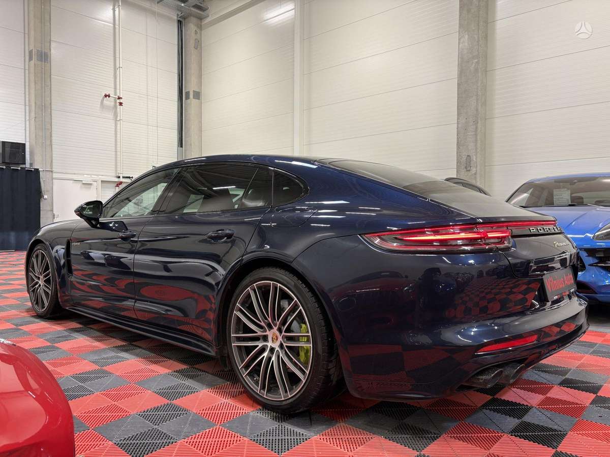 Porsche Panamera, 2.9 l., hatchback