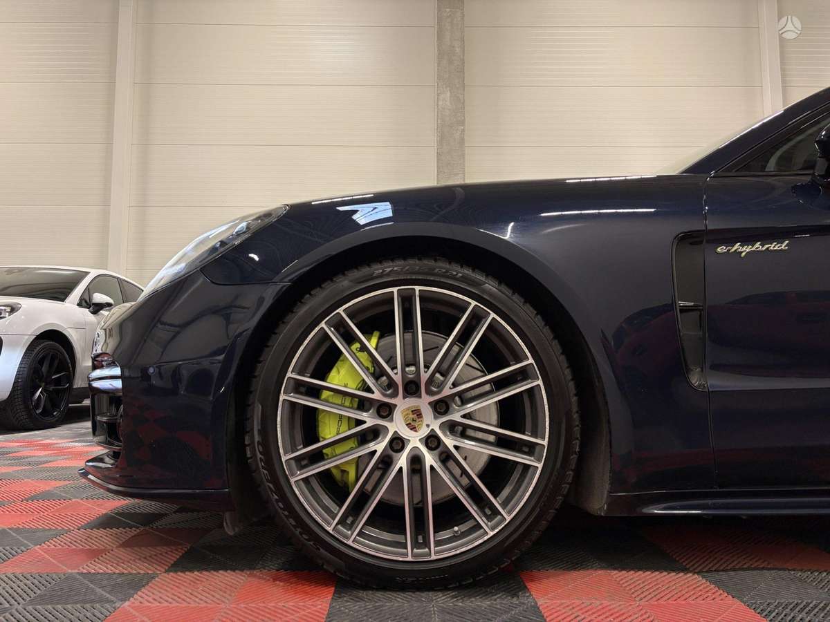 Porsche Panamera, 2.9 l., hatchback