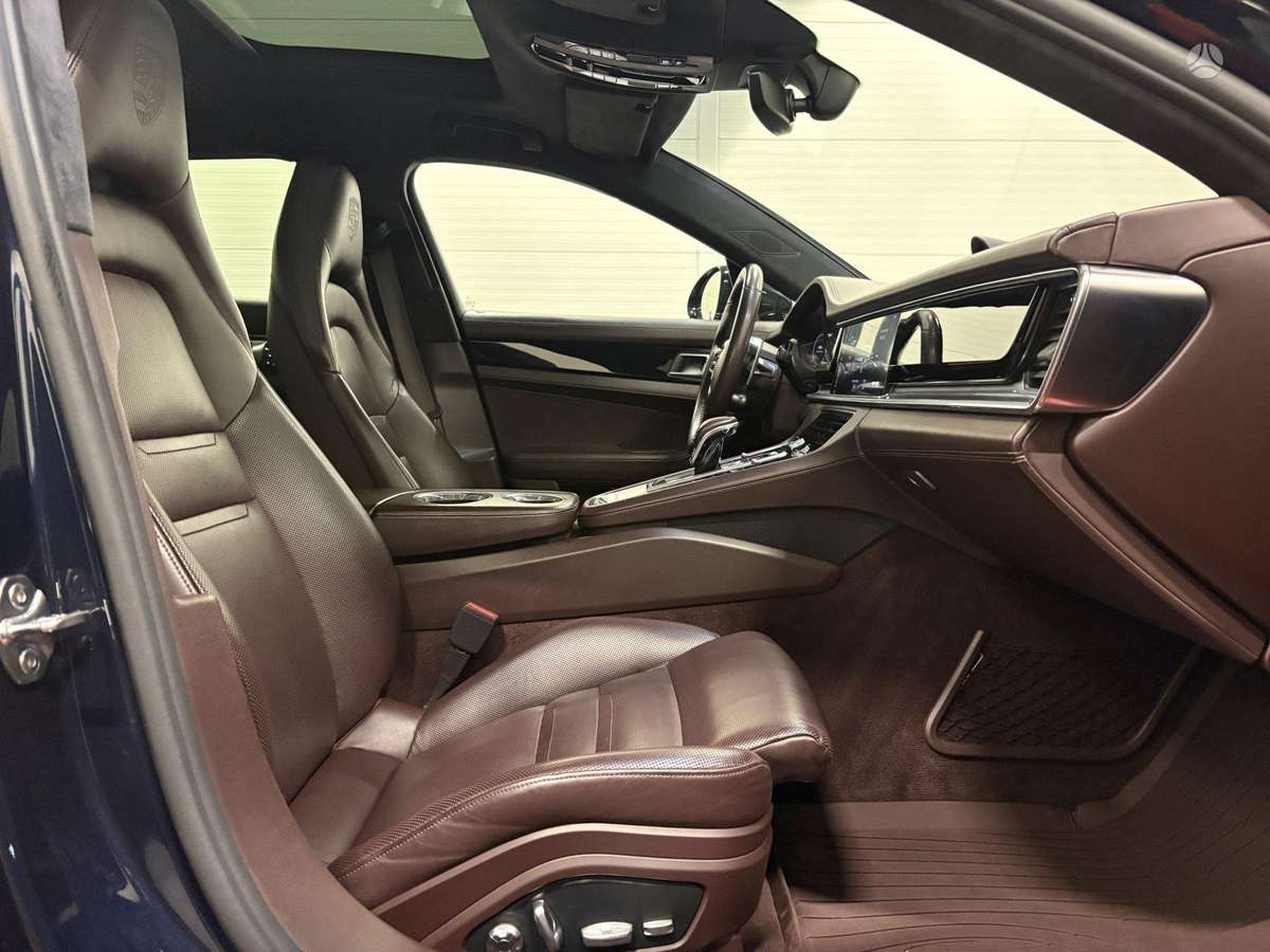 Porsche Panamera, 2.9 l., hatchback