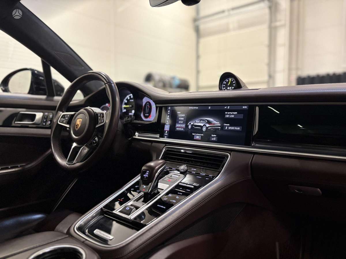Porsche Panamera, 2.9 l., hatchback