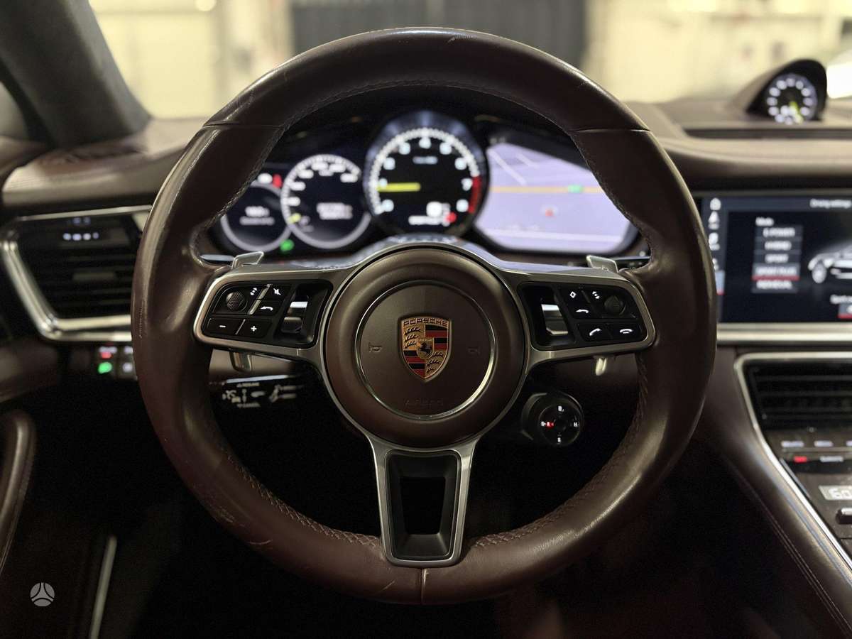 Porsche Panamera, 2.9 l., hatchback