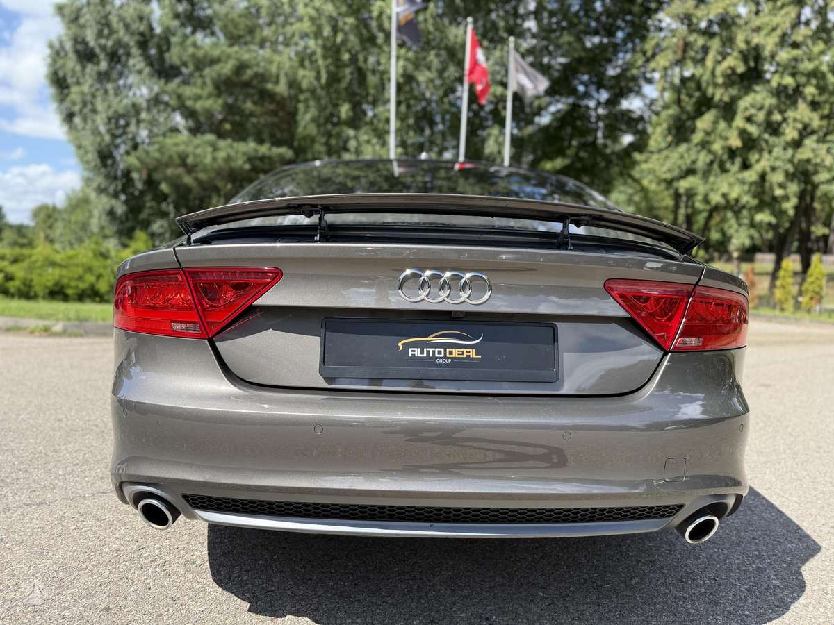 Audi A7, 3.0 l., coupe