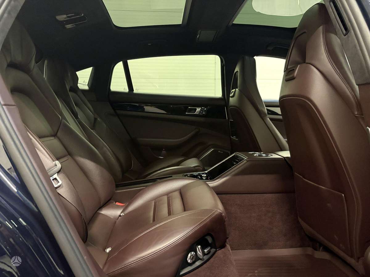 Porsche Panamera, 2.9 l., hatchback
