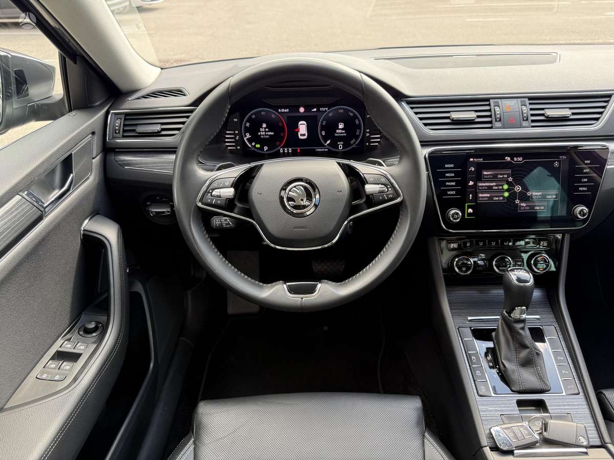 Skoda Superb, 2.0 l., Универсал