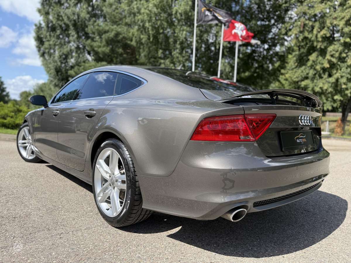 Audi A7, 3.0 l., coupe