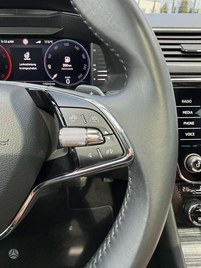 Skoda Superb, 2.0 l., Универсал