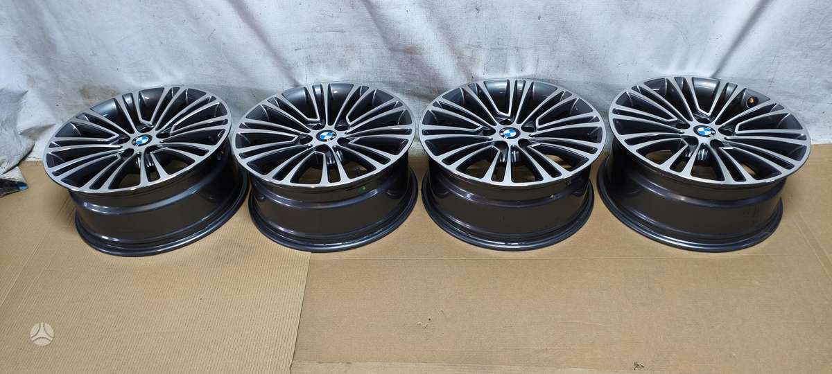 BMW G30, lengvojo lydinio, R18