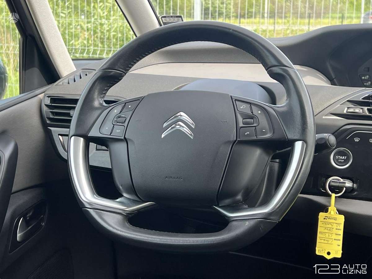 Citroen C4 Picasso, 1.2 l., Минивэн