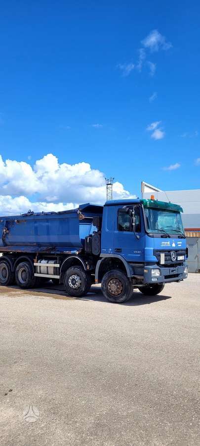 Mercedes-Benz 4141, самосвалы