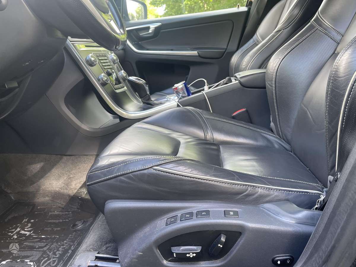 Volvo XC60 - 8