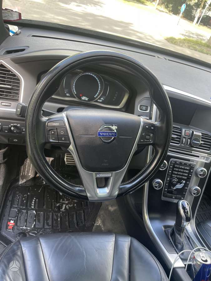 Volvo XC60 - 9