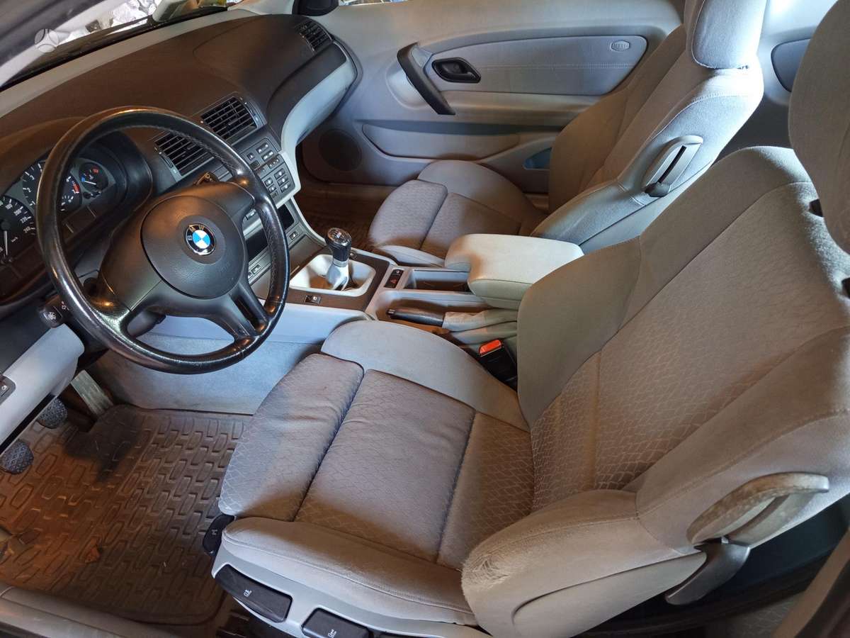 BMW 316, 1.8 l., hatchback