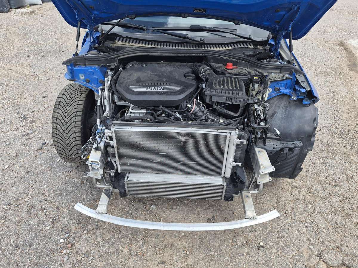 BMW 116, 1.5 l., Хэтчбек
