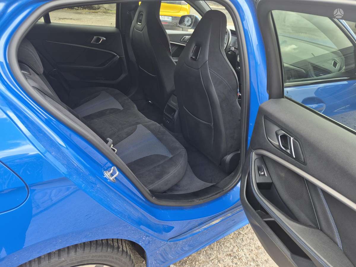 BMW 116, 1.5 l., Хэтчбек