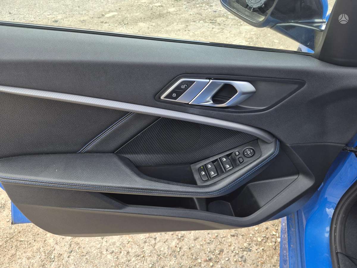 BMW 116, 1.5 l., Хэтчбек