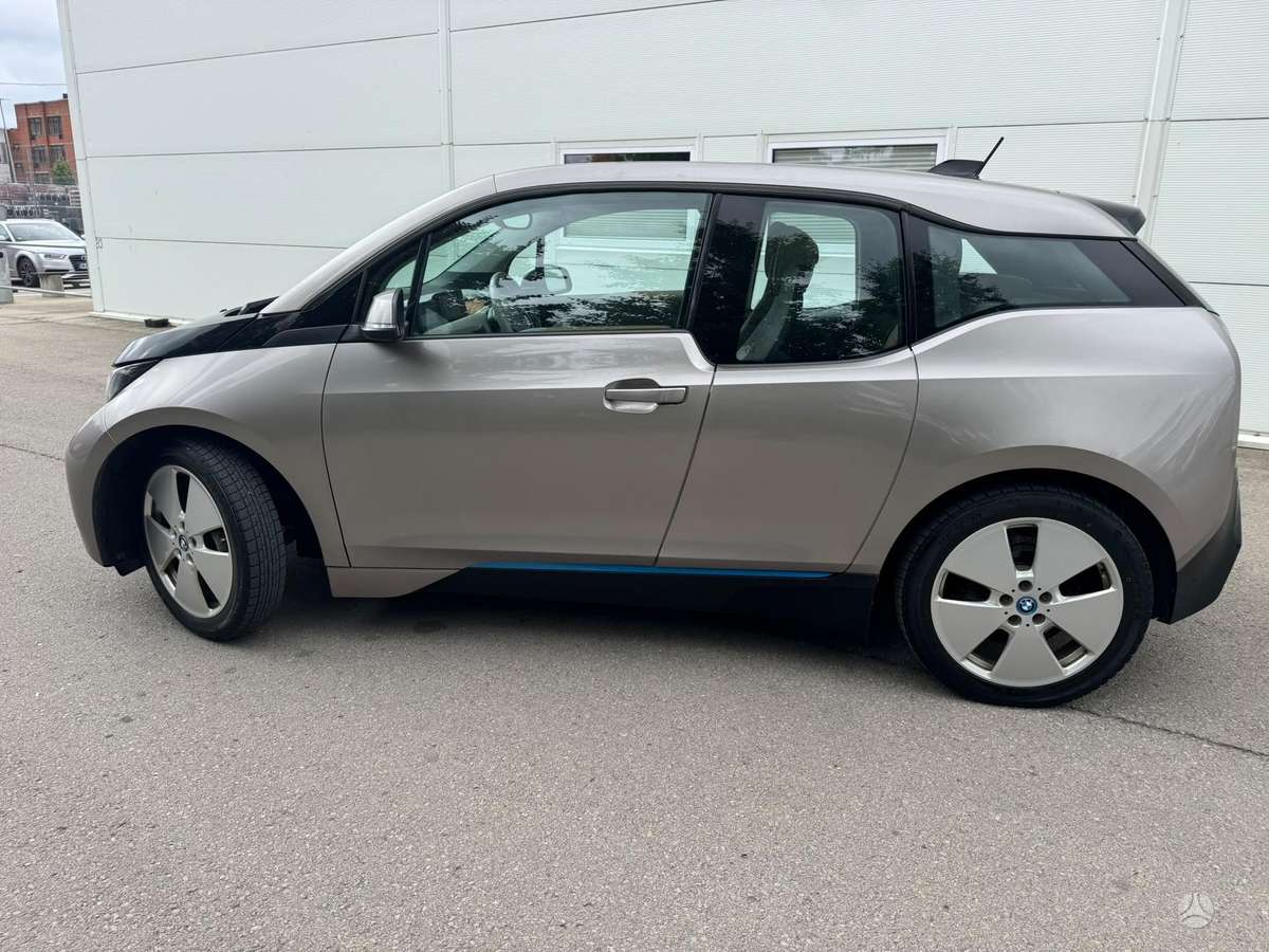 BMW i3, 22 kWh, hatchback